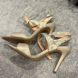 Sole society heeled sandals